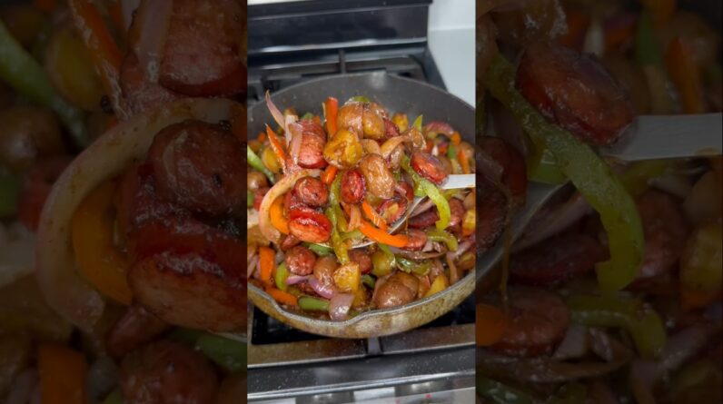 One Pot Budget Friendly Meal Using@tonychacherescreolefoods6156  #recipe #chefaldenb